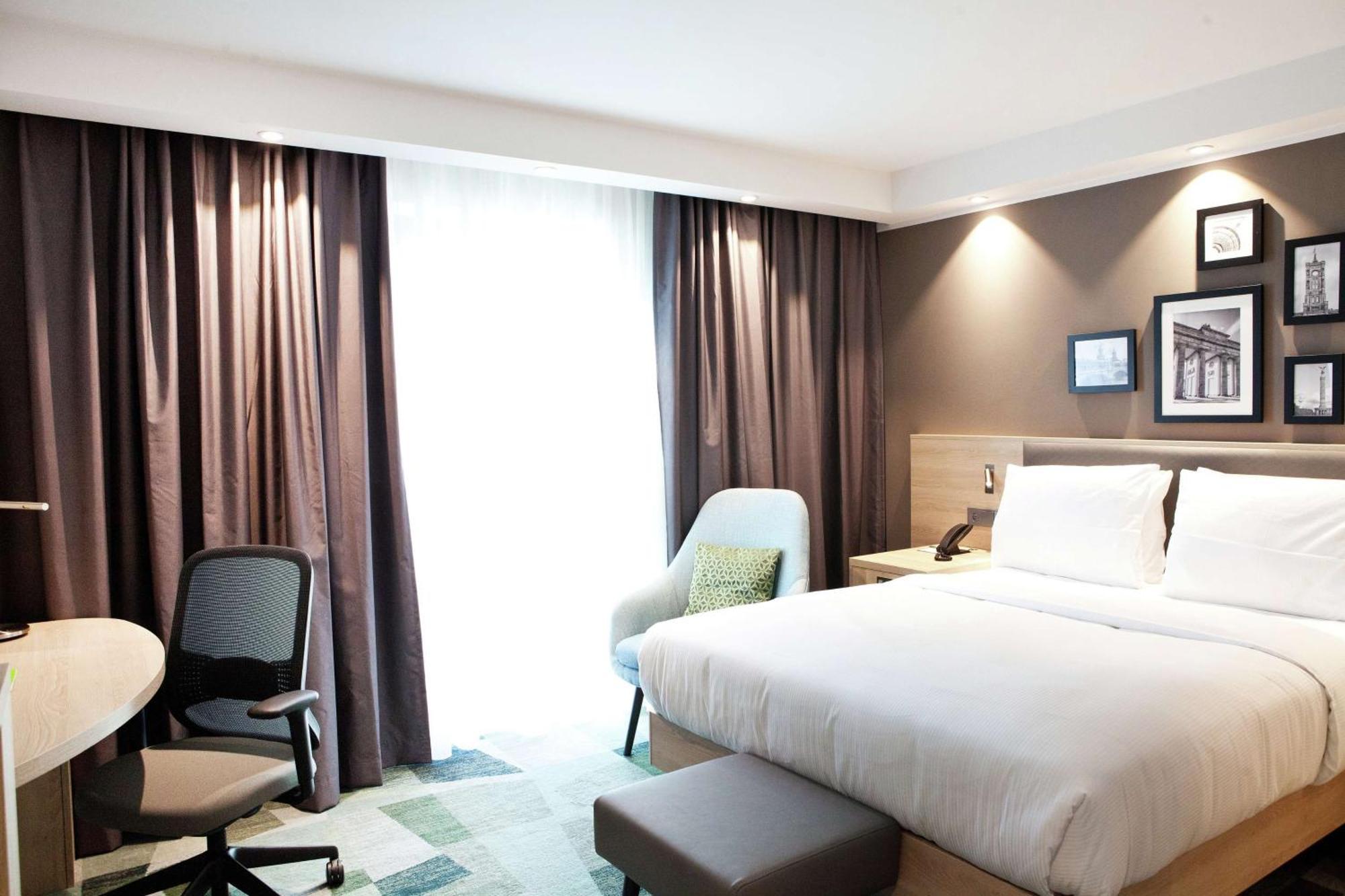 Hampton By Hilton Berlin City East Side Gallery Exterior photo